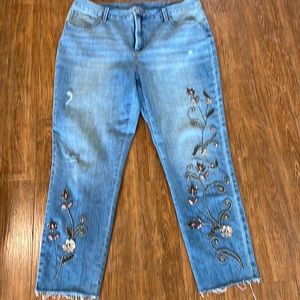 Chicos embellished girlfriend ankle jean SIZE 14